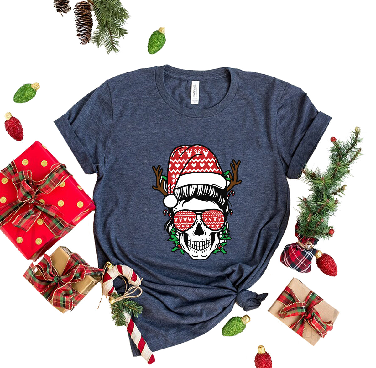 Mom Skull Christmas Shirt (Women's)